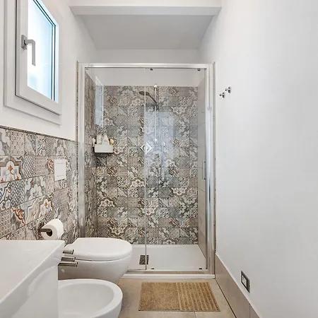 Casa A Due Passi Dal Mare Дом отдыха Марина-ди-Каррара